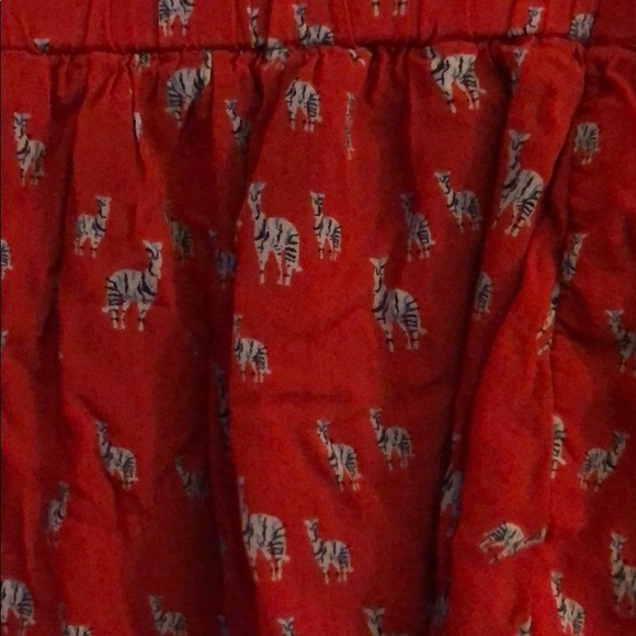 Llama pattern red skirt - Picture 2 of 8